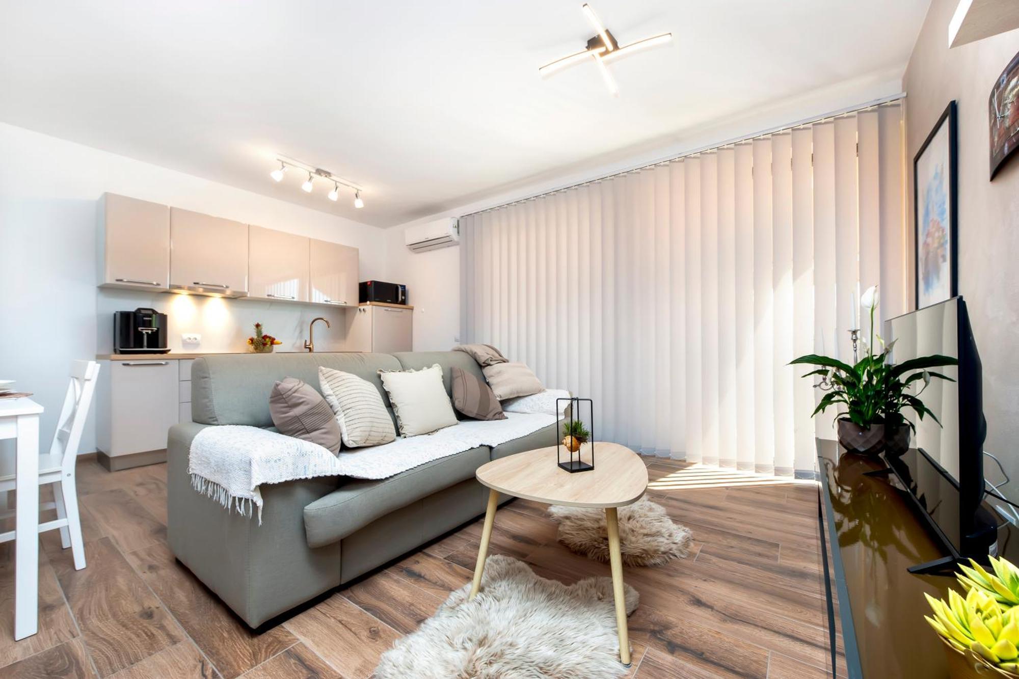 Apartment Lorena *